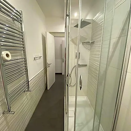 Amuri Room&suite 4*