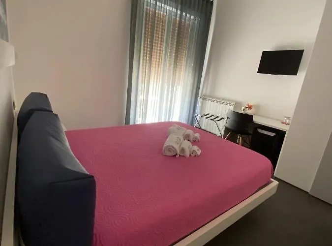 ベッド・アンド・ブレックファスト Amuri Room&suite 4*