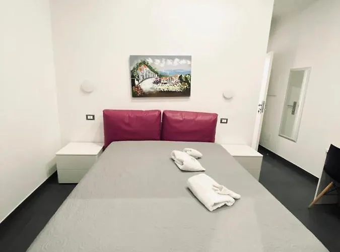 Amuri Room&suite ベッド・アンド・ブレックファスト 4*